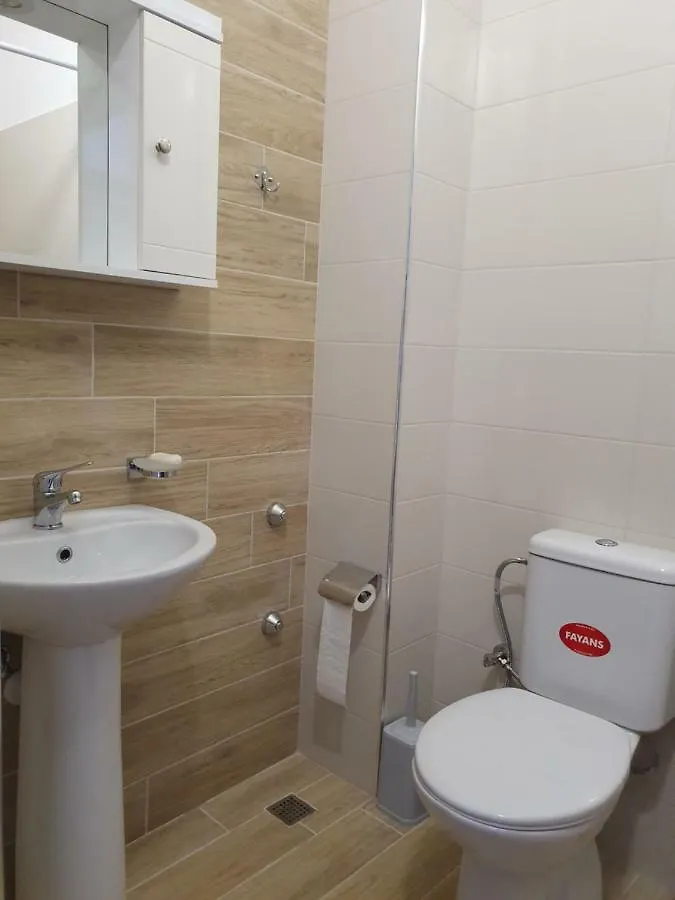 Vila Elezi Hotel Shengjin 0*,  Albania