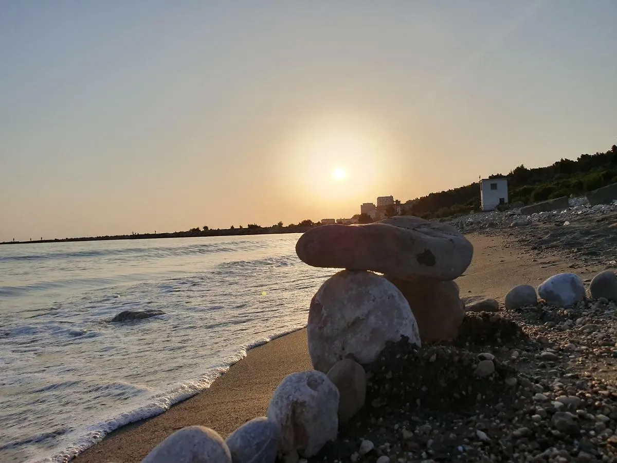 Aparthotel Vila Elezi Hotel Shengjin Albania